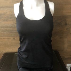 Lululemon Tank size 4